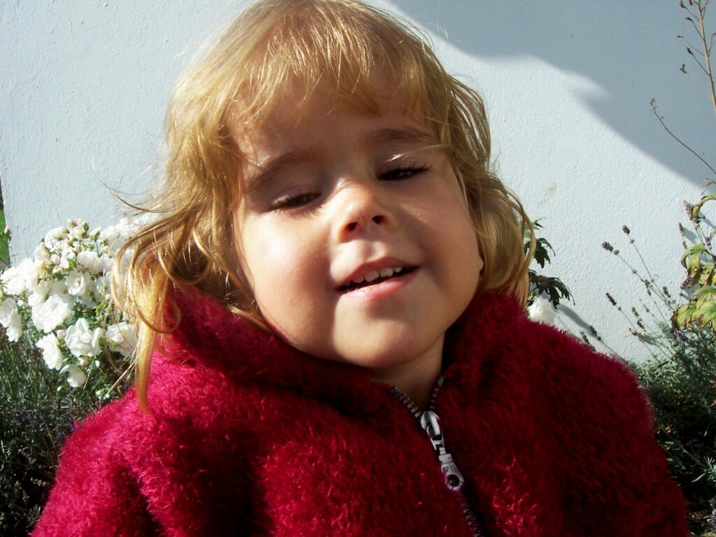 Stiftung Augenblick Spina bifida hydrocephalus Lächeln schenken gutes tun offener Rücken Wasserkopf