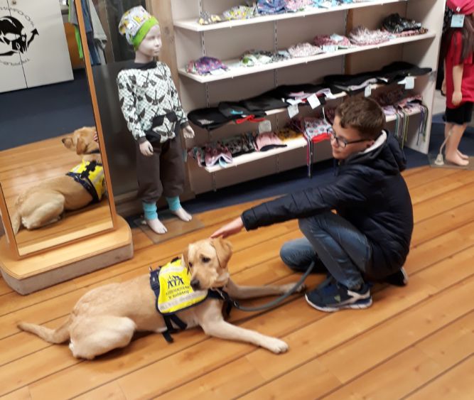 Stiftung Augenblick Spina bifida hydrocephalus Lächeln schenken gutes tun offener Rücken Wasserkopf